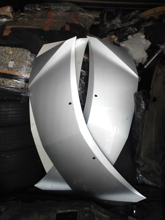 Капот оригинальный