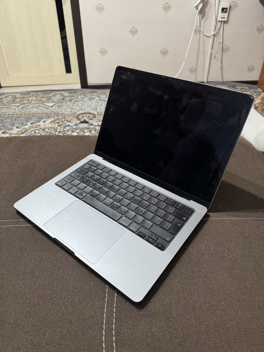 Macbook pro m1 pro 16/512gb