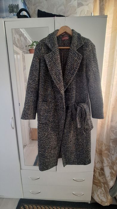 Распродажа верхней одежды,почти что даром