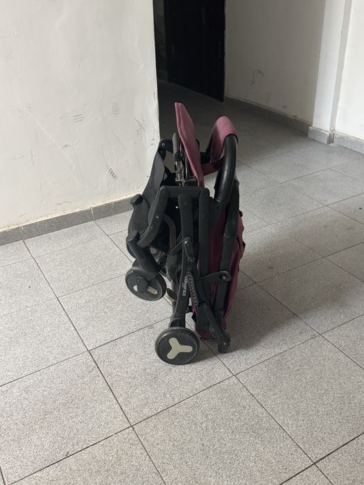 Продам коляска легкая 5кг