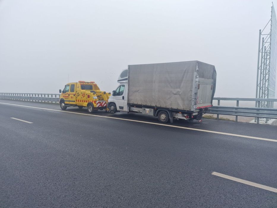 Recuperator auto/Platou hidraulic/Tractari non stop Mihăilești A0 ,A1,