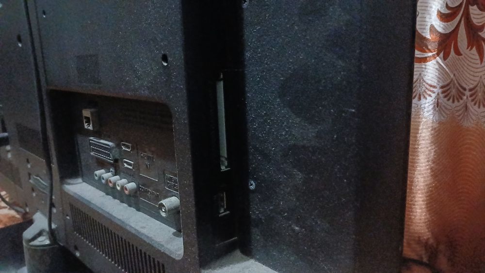 Продаётся Телевизор LG