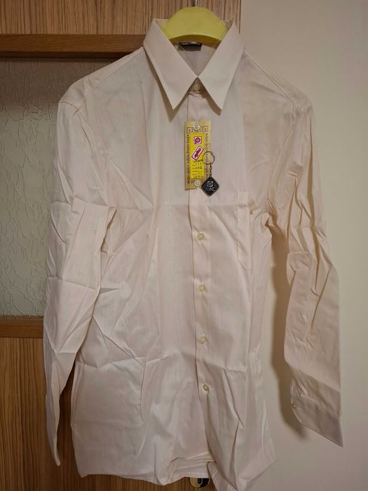 Мъжки нови ризи с етикет