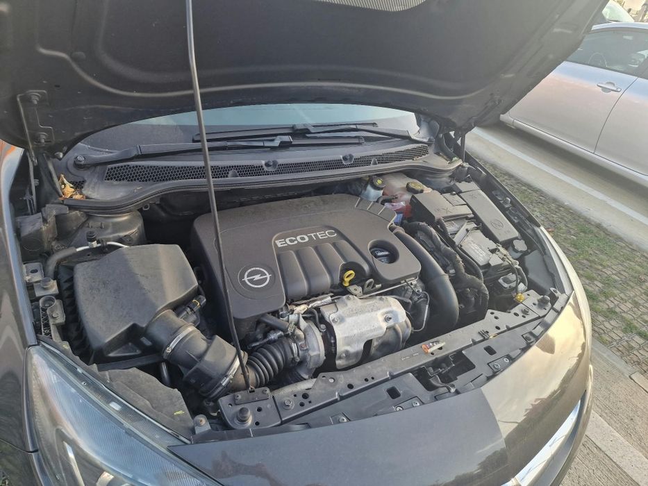 Opel Astra j  2015