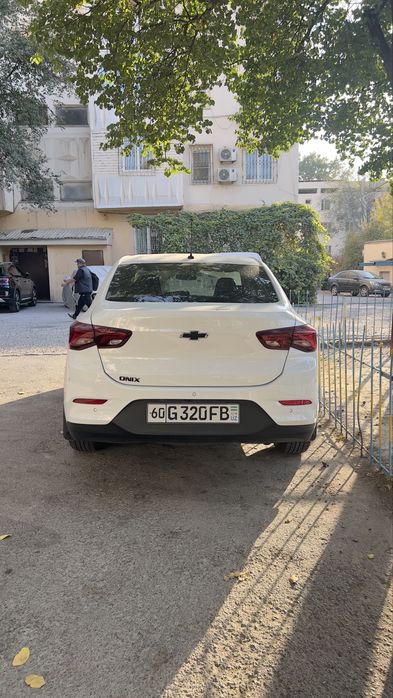 Onix red line sotiladi