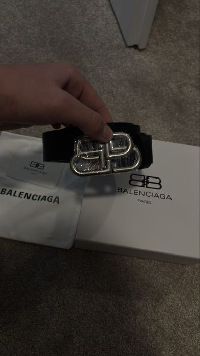 Curea Balenciaga Piele Frumoasa Cu Cutie Originala