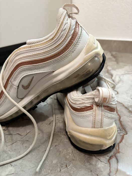 Дамски маратонки nike