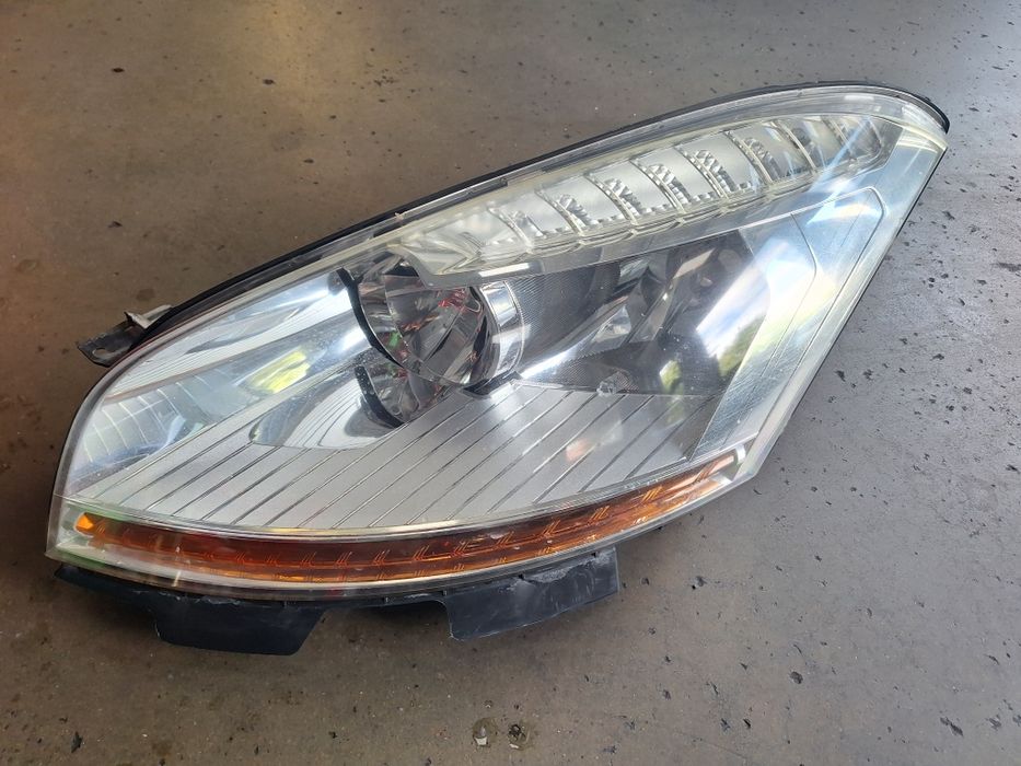 Ляв фар Оригонален за Ситроен Пикасо