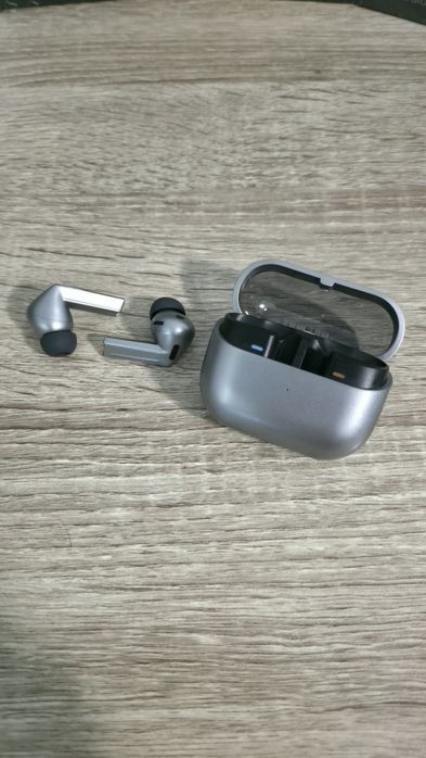 Samsung Galaxy Buds3 Pro ANC