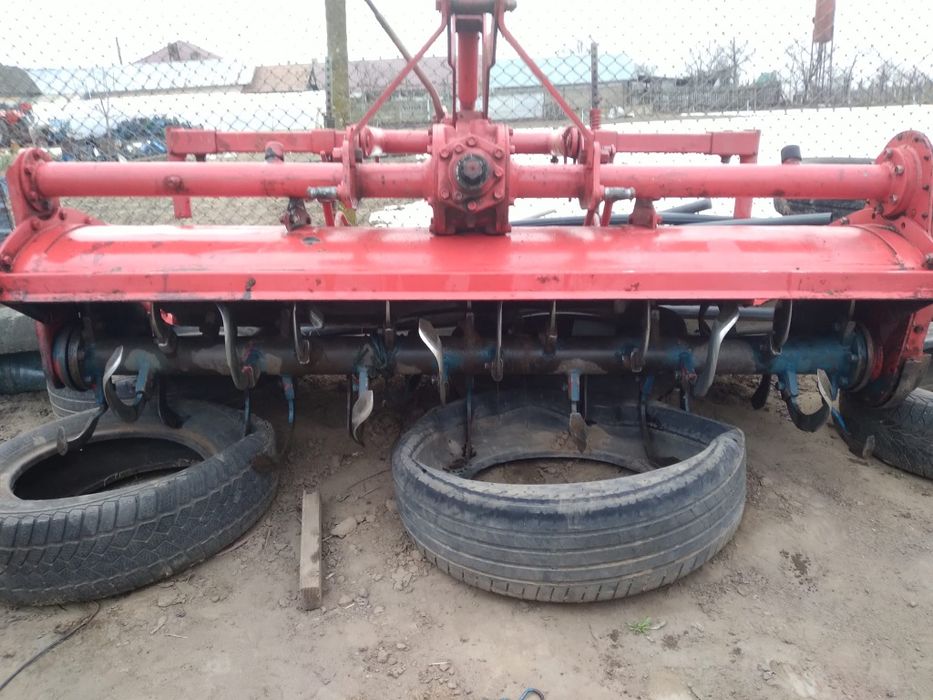 Freza mitubisi. Masa de lucru.1.60..