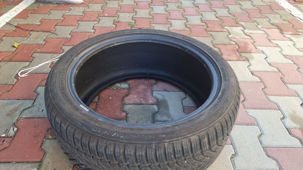 Anvelopă Nokian all season 255/40 R19 100V