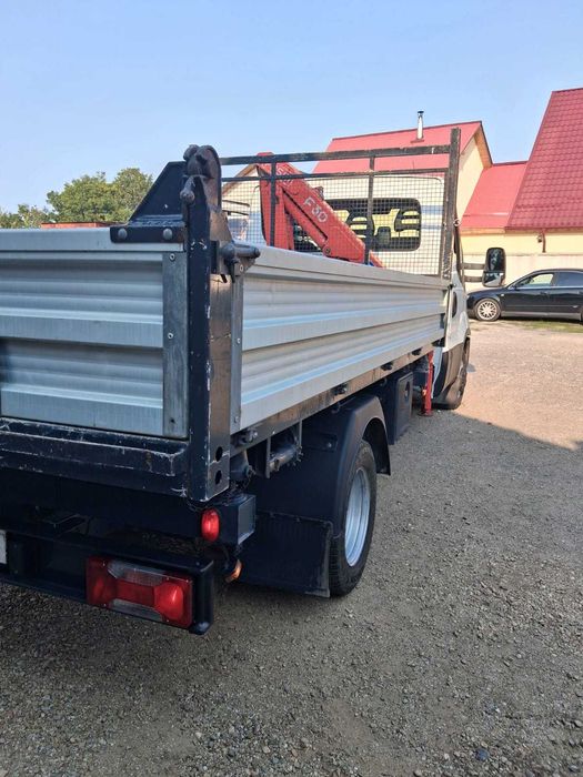Iveco daily 35C15 cu macara