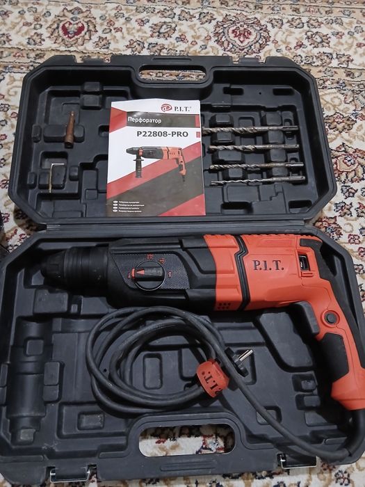 Продам перфоратор и утюг