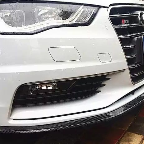 Губа на бампер