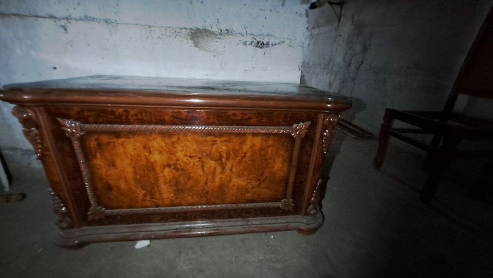 Срочно продам мебел