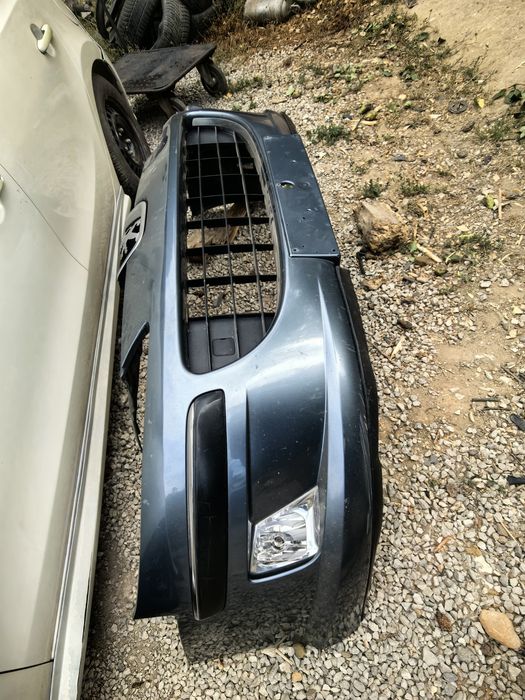 Предна броня за Peugeot 407