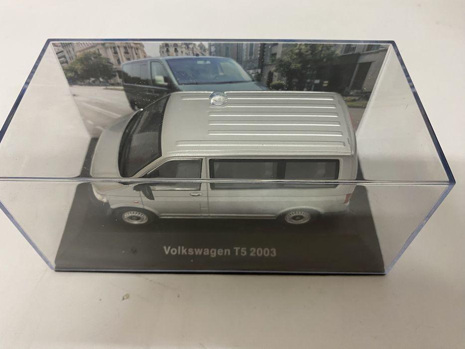 VOLKSWAGEN T5 an 2003 machetă auto scara 1:43 (11 cm) IXO/Altaya