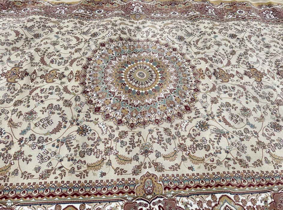 Продаю ковёр (Иран)