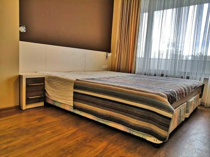 Дава се под наем Тристаен апартамент в Бургас, Лазур - 100 кв.м за 765 € - Снимка #7