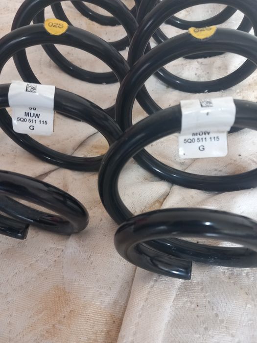 Задни амортисори и пружини