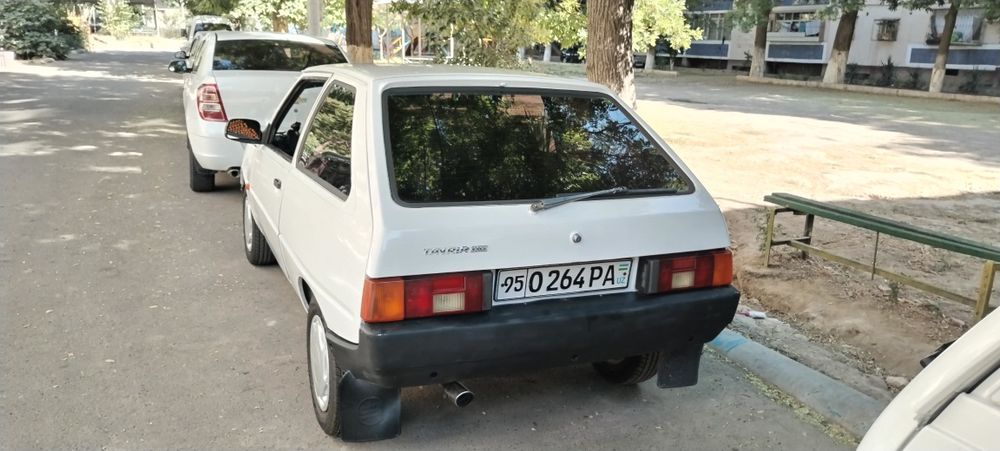 Таврия Заз 1102 Сотилади