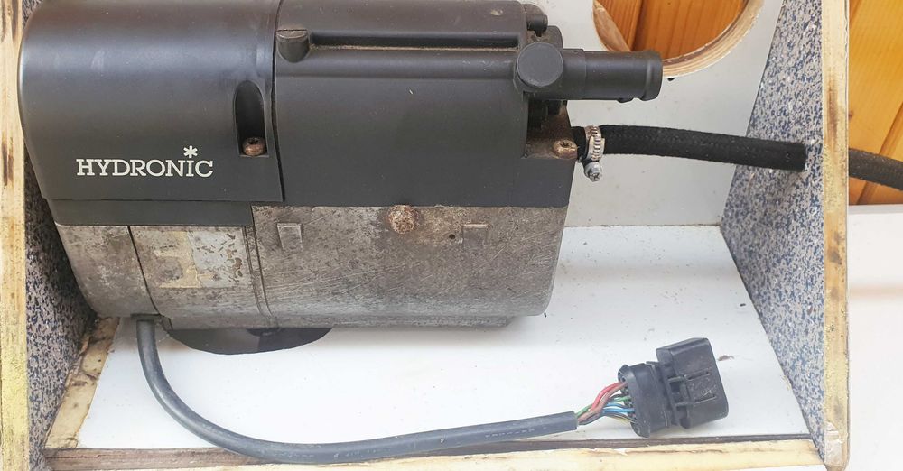 Sirocou - Webasto - Eberspacher Hydronic  D2 12V  din autorulota VW T4