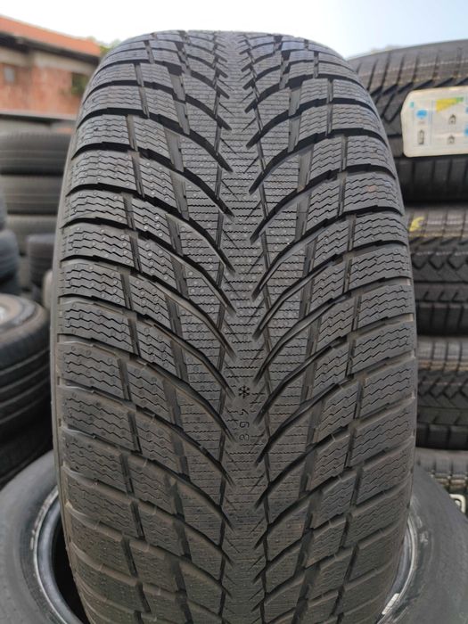 4бр Нови Зимни Гуми 235 50 18 - Nokian