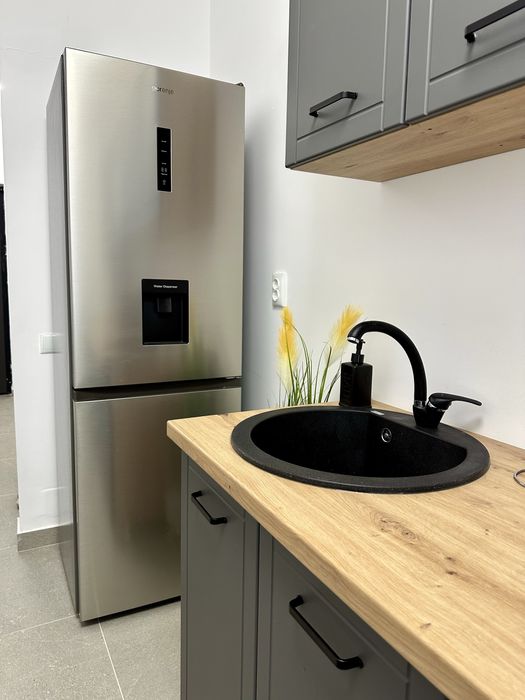 Vand apartament Floresti-zona Terra