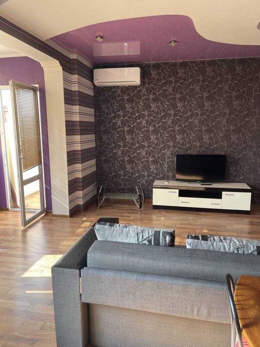 Дава се под наем Двустаен апартамент в София, Борово - 56 кв.м за 408 € - Снимка #1