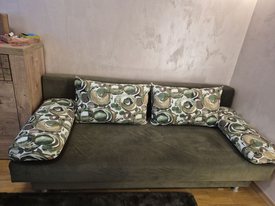 Двуместен диван с ракла