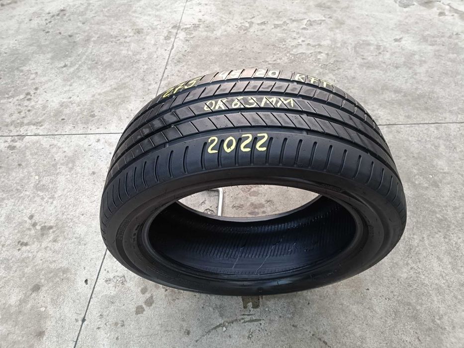 O anvelopa de vara 275 45 20 bridgestone alenza 001 run flat dot 2022