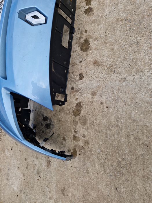 Bara fata completa Renault Grand Scenic 2011