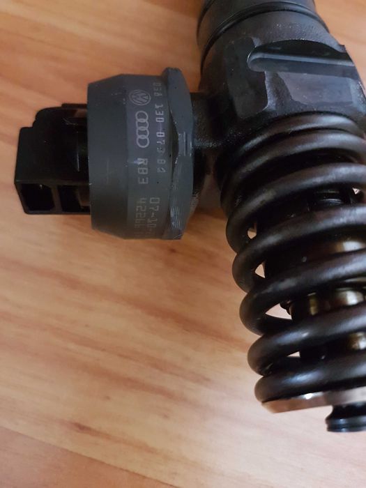 Injectoare pompe duze bosch 0414720312 vw audi skoda seat 038130073BQ