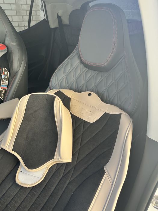 Продам чехлы на кроссовер