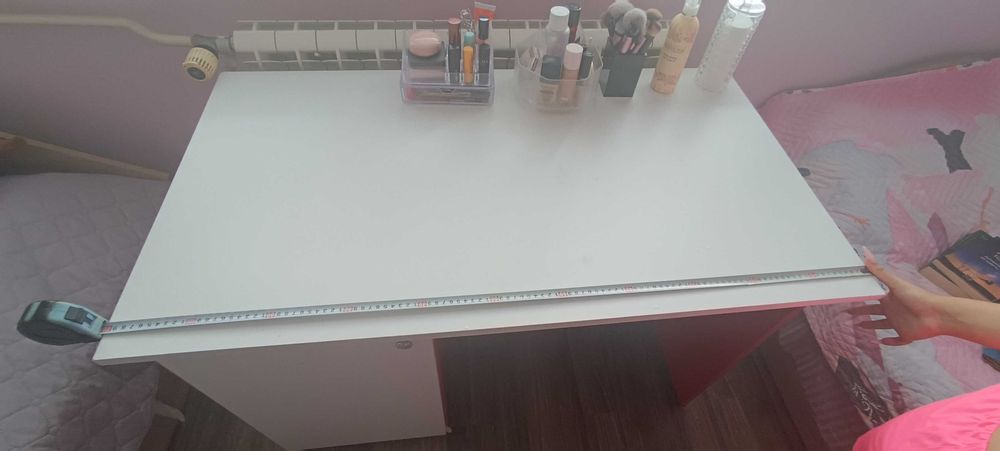 Детско бюро с чекмеджета