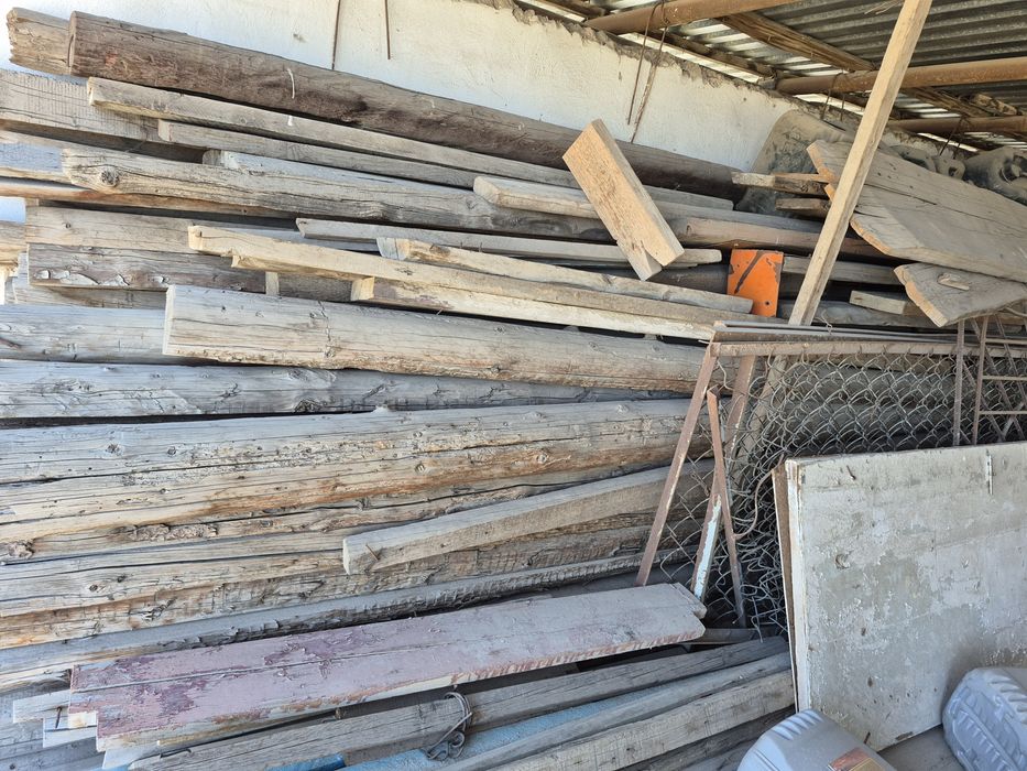 Лес разные и размеры разные до 6 метров