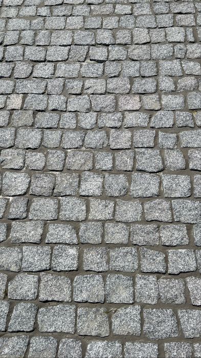 Bruschatka. Nero Buhara granit