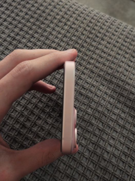 Iphone 15 8/256 90акб