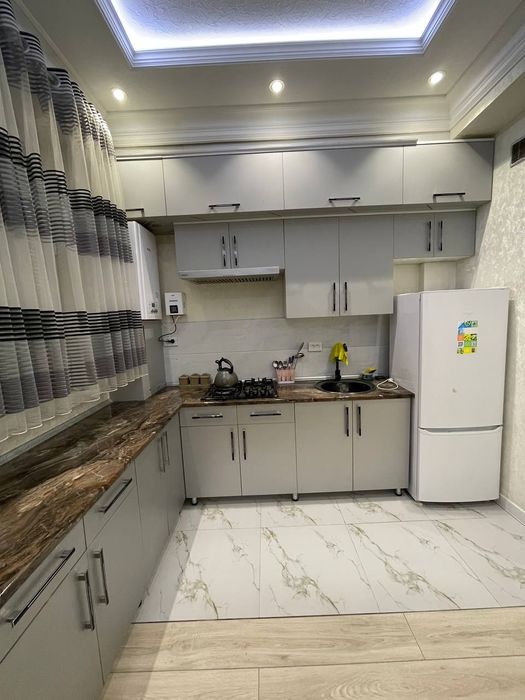 sutkalik kvartira ozoda Pokiza