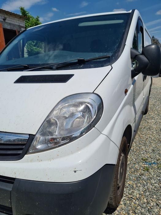 Dezmembrez F9Q 1.9 dcti cdti M9R 2.0 dci cdti Renault Trafic 2 1.9 DCI