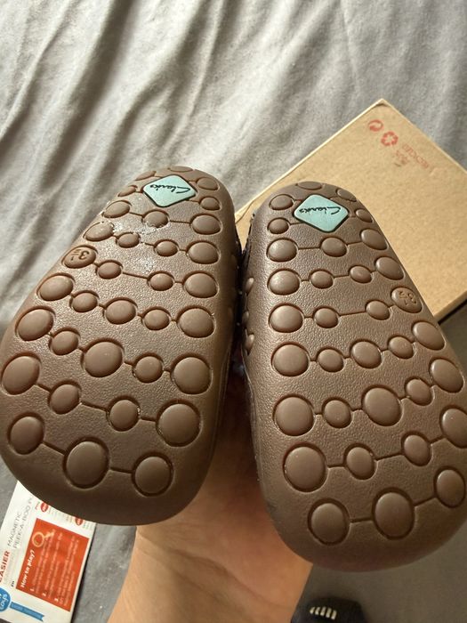Бебе обувки Clarks