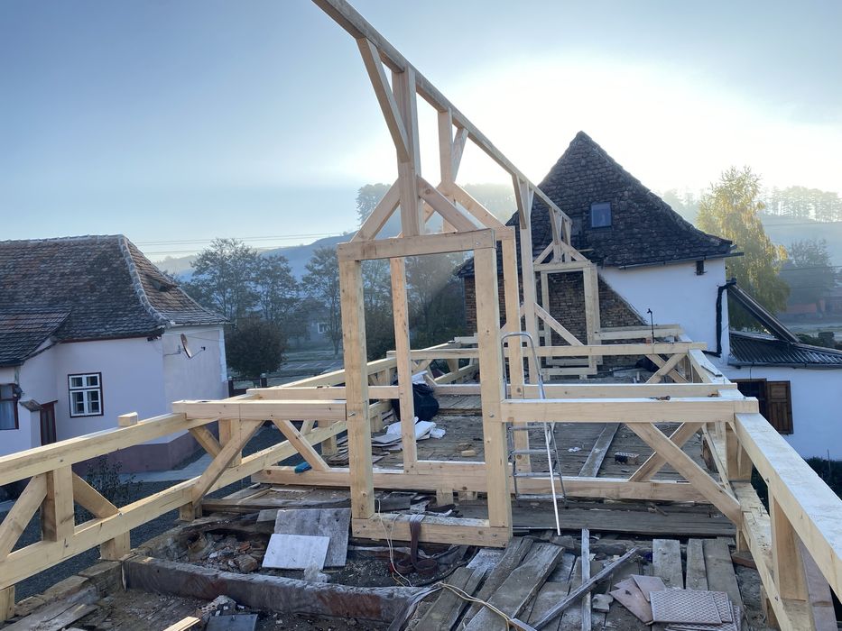 Acoperisuri/structuri de lemn (dulgherie traditionala)