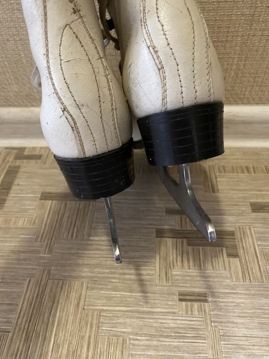 Коньки детские