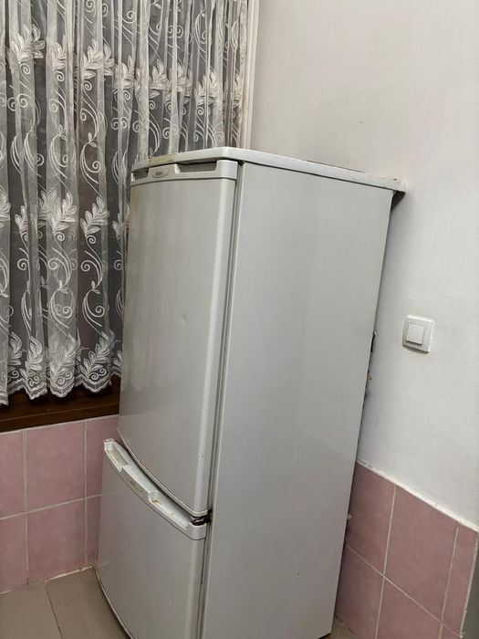 Холодильник сатылады!! Жетісайда тұрр!!