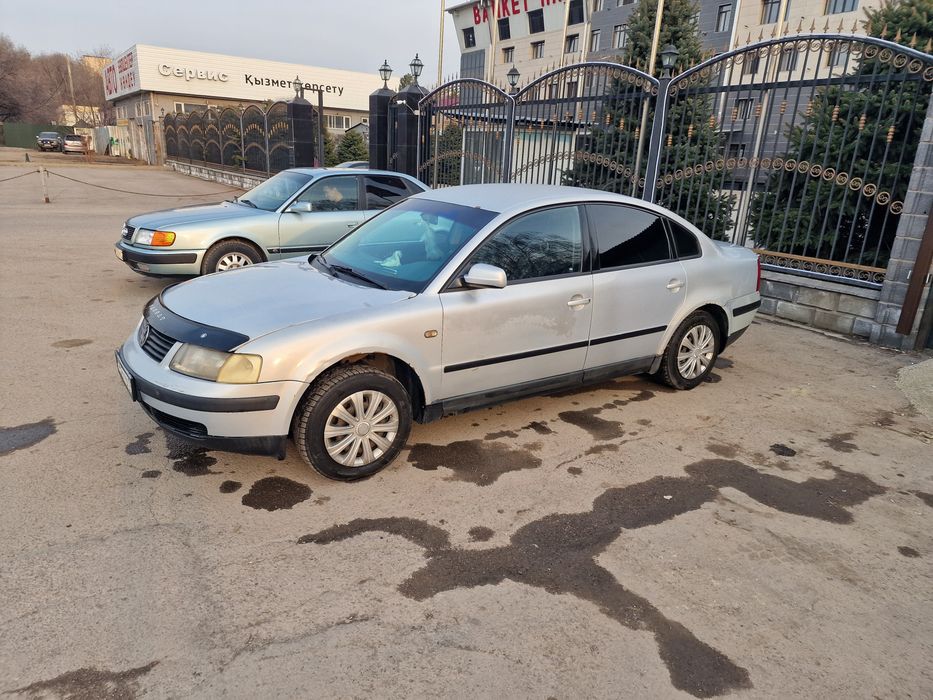 Продам авто Пассат б5 1.6литр автомат