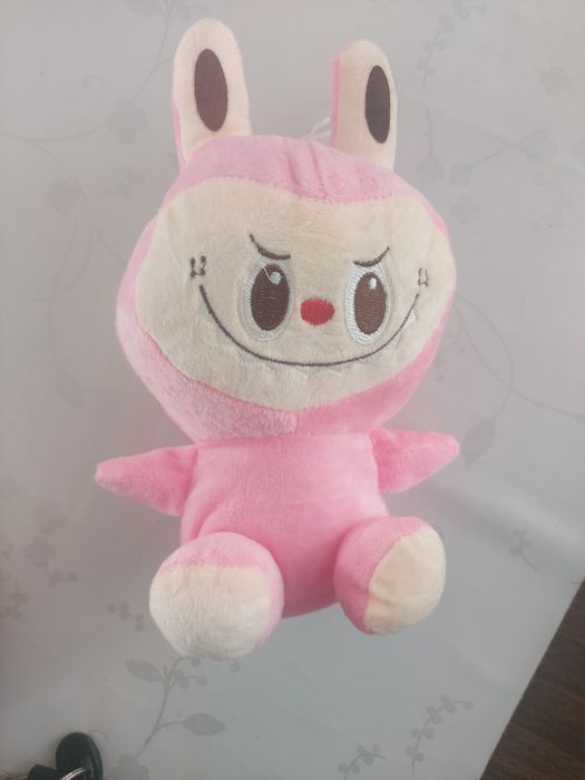 Продам игрушку лабубу