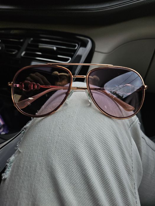 Guess солнзащитные очки оригинальные