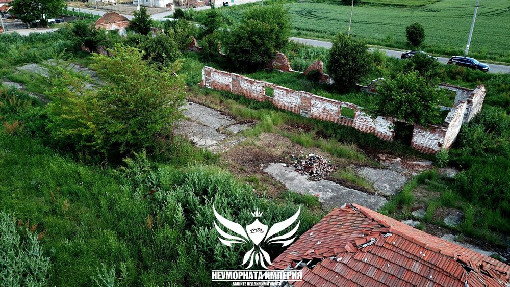 Продавам склад/селскостопански сгради 400РЗП в имот 3000кв с.Богданица