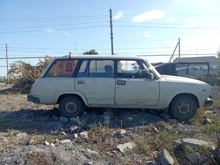 Продам ваз 2104.