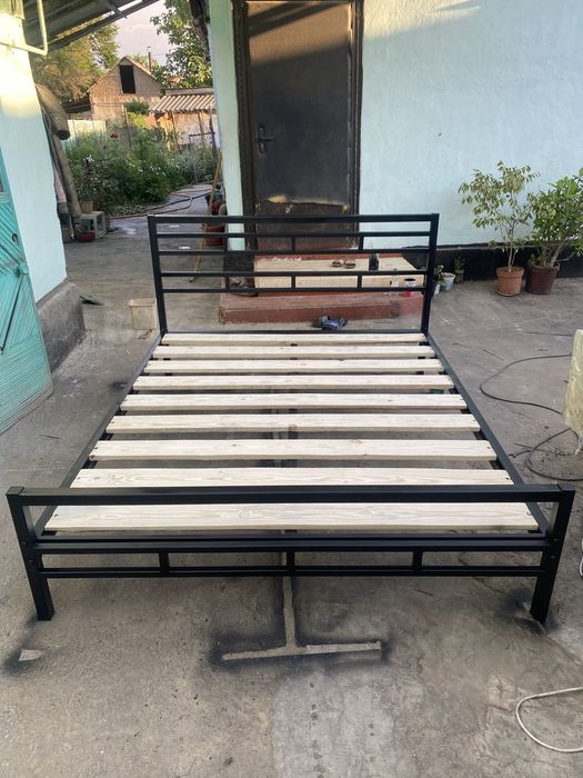 кровать в лофт стиле